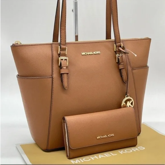 Michael Kors Large Charlotte Tote Bag & Large Trifold Wallet Luggage Brown - Picture 2 of 13